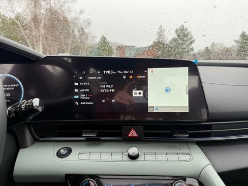 New 2026 Hyundai Elantra Limited image 30