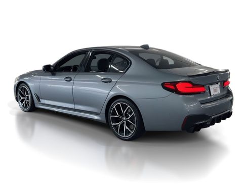 Used 2022 BMW 540i w/ M Sport Package image 3