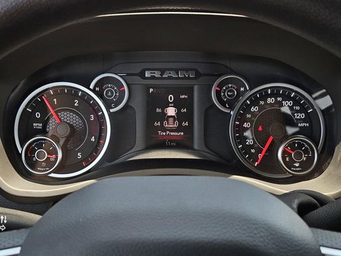 Used 2025 RAM 2500 Tradesman AWD/4WD image 8