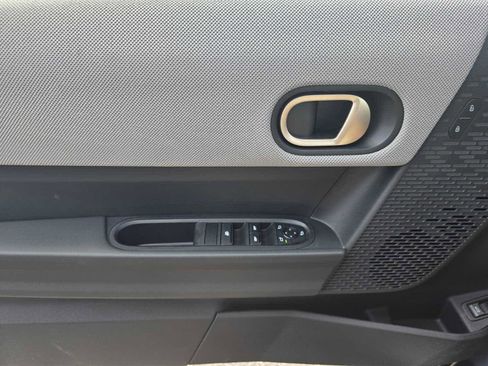 New 2026 MINI Cooper S image 9