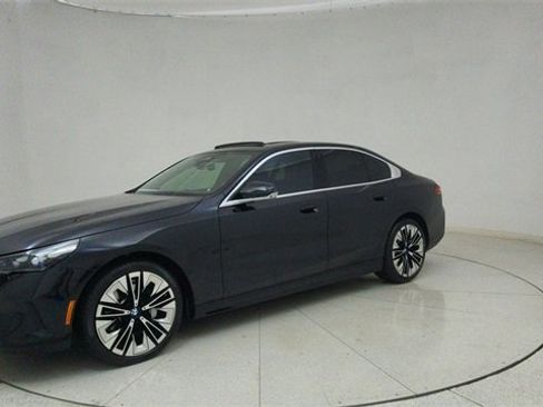 Used 2026 BMW 530i image 69