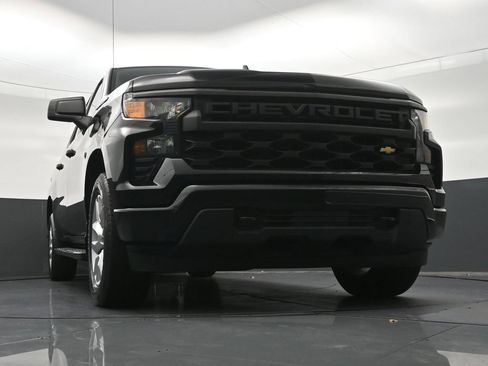Used 2022 Chevrolet Silverado 1500 Custom RWD image 33