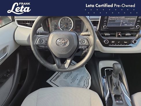 Used 2021 Toyota Corolla LE image 25