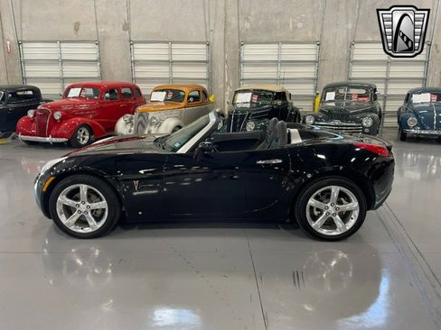 Used 2007 Pontiac Solstice GXP w/ Premium Package image 6
