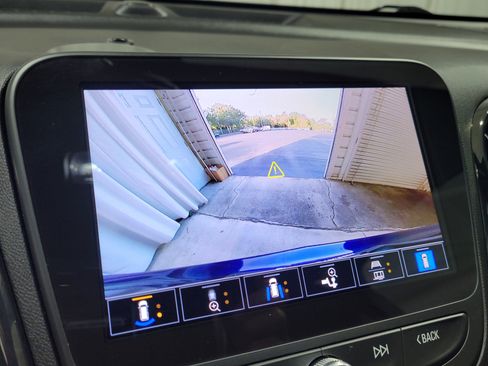 Certified 2023 Chevrolet Equinox RS image 24