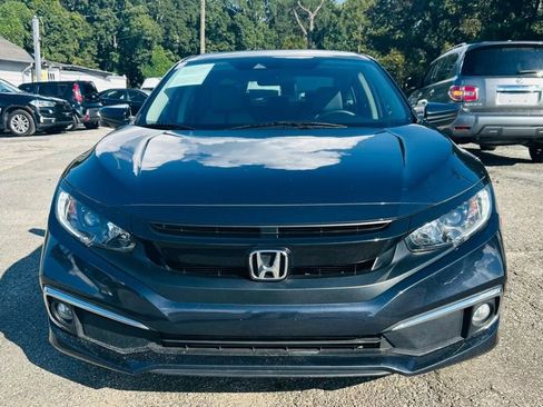 Used 2019 Honda Civic EX image 9
