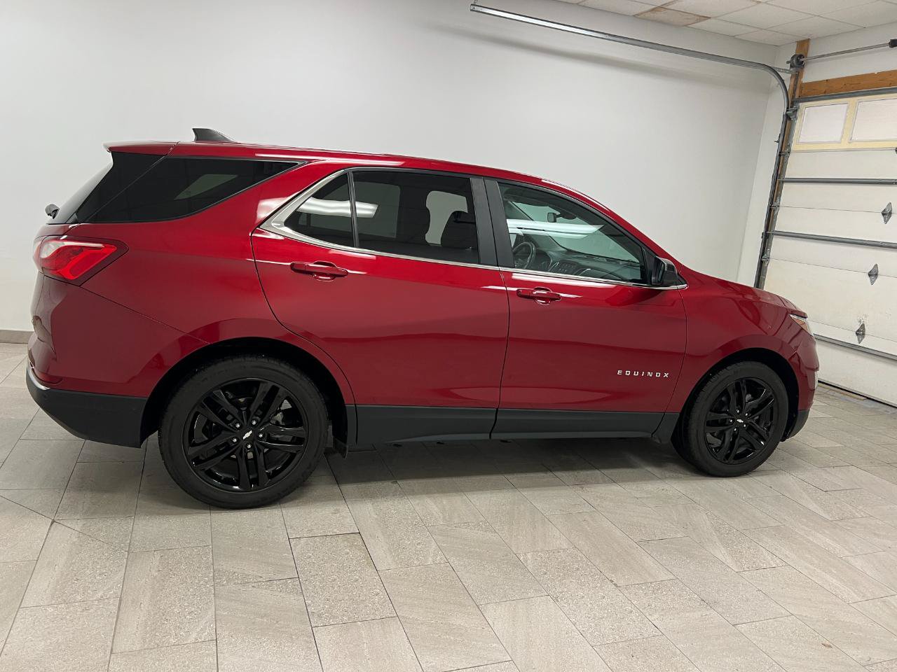 Used 2021 Chevrolet Equinox LT FWD image 15