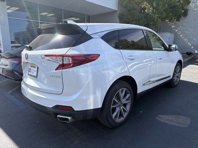 Used 2023 Acura RDX w/ Technology Package FWD image 4