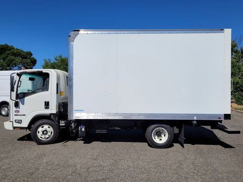 New 2024 Isuzu NPR image 15