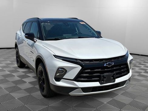 Used 2023 Chevrolet Blazer LT w/ Midnight/Sport Edition AWD/4WD image 7