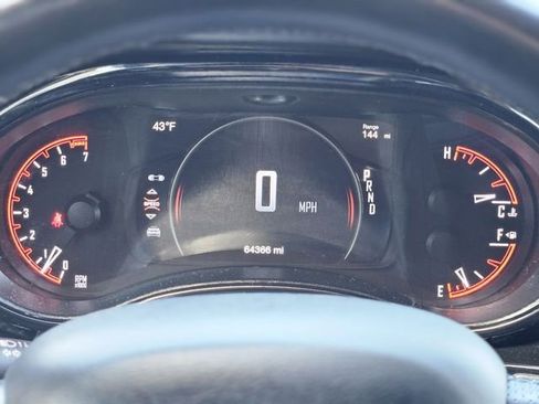 Used 2024 Dodge Durango GT RWD image 16