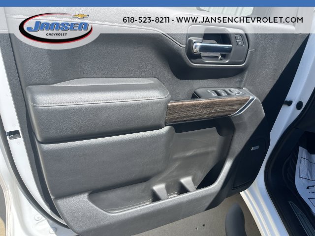 Used 2020 Chevrolet Silverado 1500 RST AWD/4WD image 21