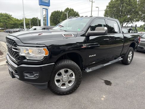 Used 2022 RAM 3500 Big Horn w/ Level C Equiment Group AWD/4WD image 5