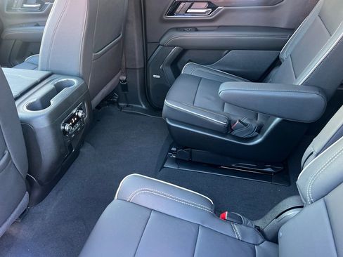 New 2026 GMC Yukon Elevation w/ Elevation Premium Package image 10