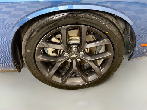 Used 2021 Dodge Challenger R/T w/ Blacktop Package image 30