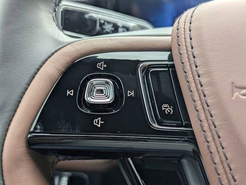 New 2026 Lincoln Aviator Reserve image 22