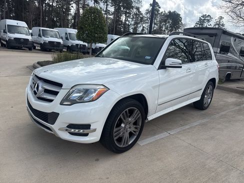 Used 2015 Mercedes-Benz GLK 350 2WD image 8