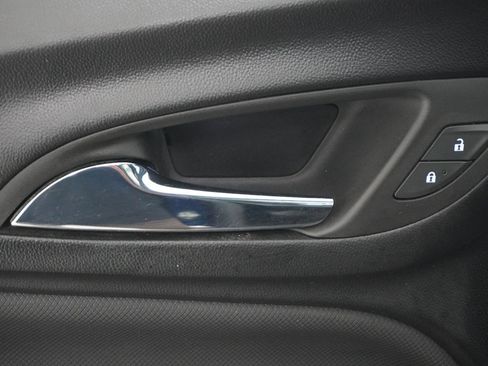 Used 2023 Chevrolet Equinox RS w/ RS Leather Package image 17