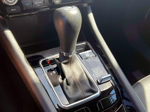 Certified 2022 Jeep Compass Limited image 26