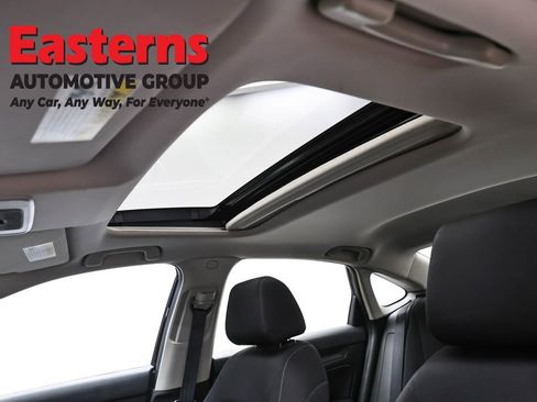 Used 2022 Honda Civic EX image 33