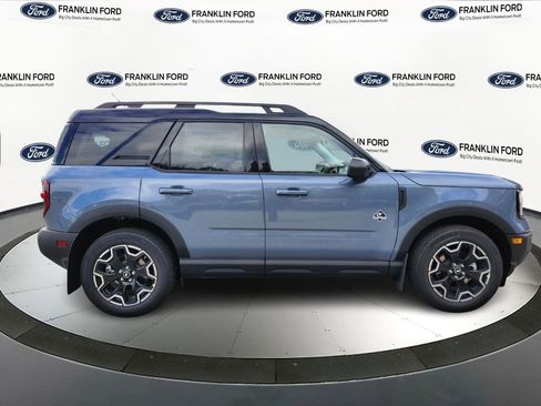 New 2025 Ford Bronco Sport Outer Banks w/ Outer Banks Tech Package+ AWD/4WD image 6