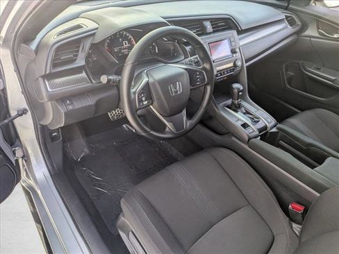 Used 2018 Honda Civic Sport image 9