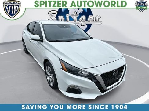 Used 2022 Nissan Altima 2.5 S FWD image 1