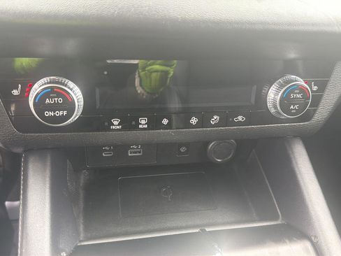 Used 2024 Mitsubishi Outlander SE FWD image 28