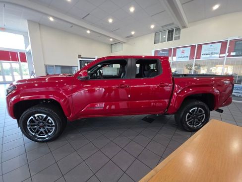 New 2026 Toyota Tacoma TRD Sport AWD/4WD image 8