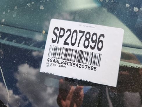 Used 2005 Subaru Outback 3.0R AWD/4WD image 31