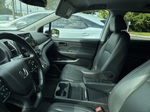 Used 2022 Honda Odyssey EX-L image 9
