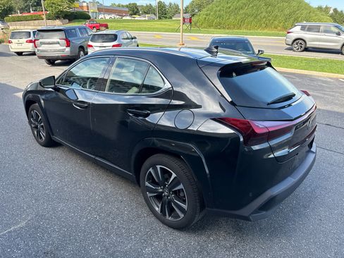 Used 2025 Lexus UX 300h AWD w/ Accessory Package (Z1) image 8