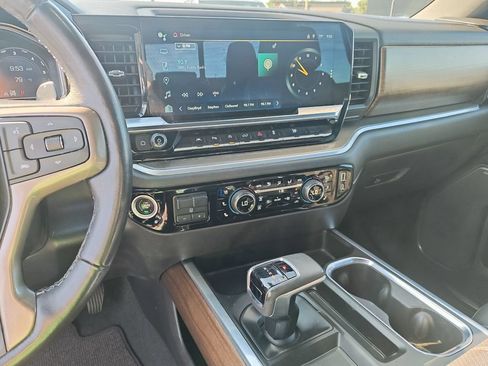 Used 2022 Chevrolet Silverado 1500 High Country AWD/4WD image 20