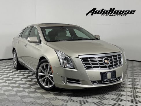 Used 2014 Cadillac XTS Premium FWD image 1