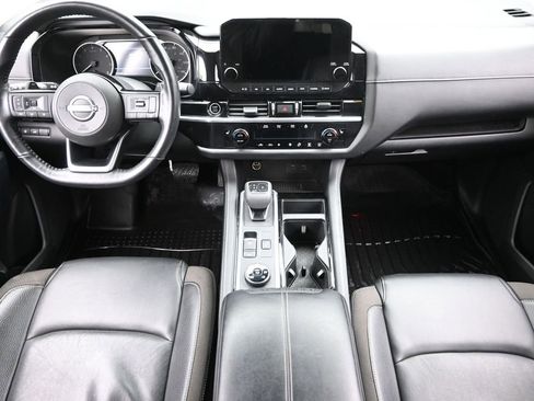 Used 2022 Nissan Pathfinder SL image 15