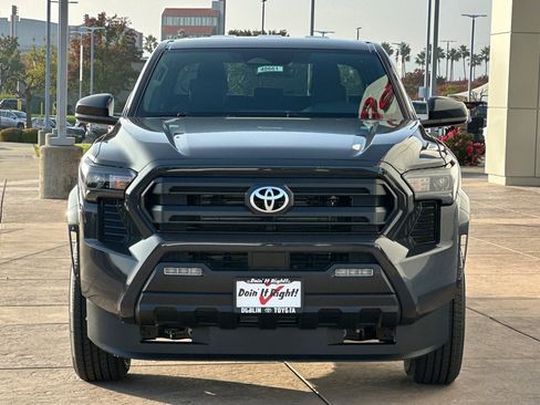 New 2026 Toyota Tacoma SR5 image 10