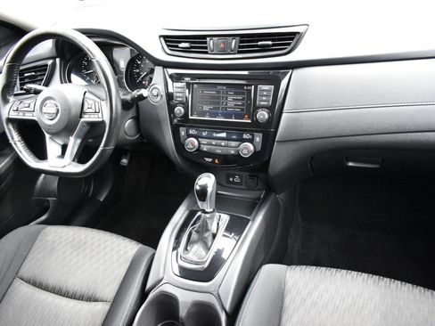 Used 2019 Nissan Rogue SV AWD/4WD image 27
