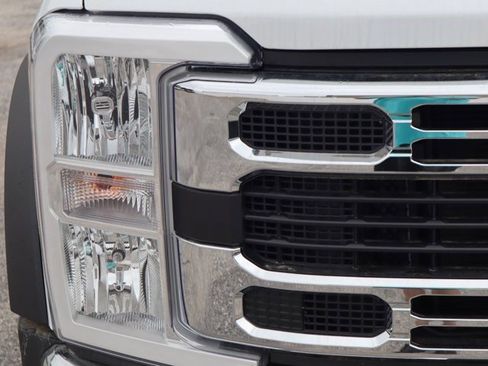 New 2025 Ford F550 4x4 SuperCab Super Duty w/ XL Chrome Package image 12