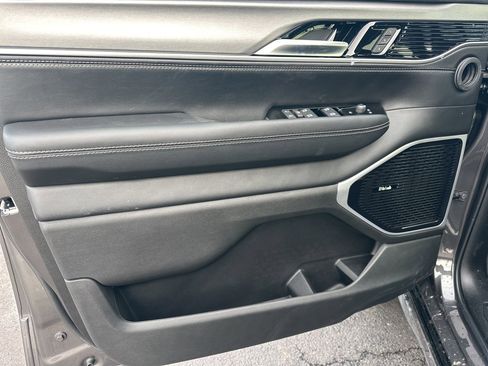 New 2026 Jeep Grand Wagoneer Limited w/ Premium Group II image 14