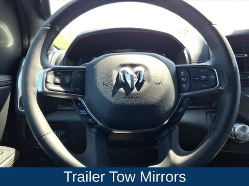 Used 2025 RAM 1500 Laramie image 12