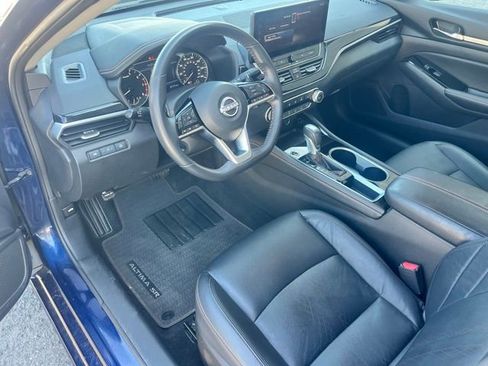 Certified 2024 Nissan Altima 2.5 SR w/ SR Premium Package image 12