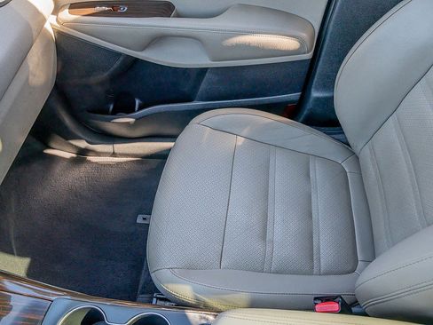 Used 2020 Kia Sorento EX image 31