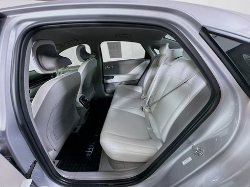 Used 2024 Hyundai Ioniq 6 SEL RWD image 26