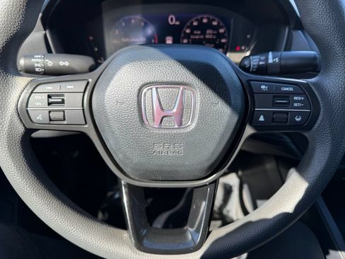 Used 2023 Honda Accord EX image 18