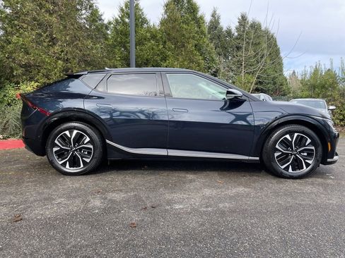 Used 2024 Kia EV6 Wind w/ Wind Technology Package image 3