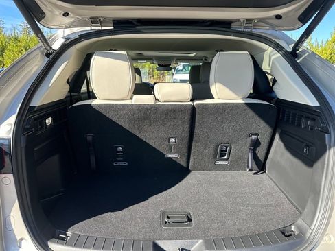 Used 2025 MAZDA CX-90 3.3 Turbo w/ Preferred Package image 32