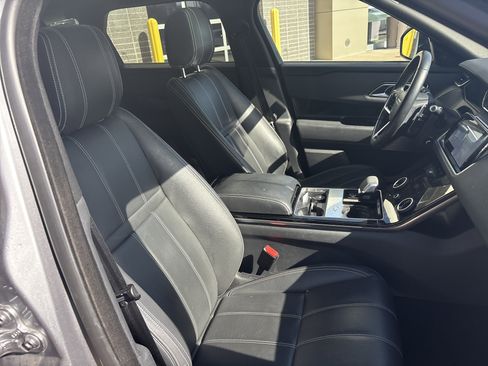 Used 2021 Land Rover Range Rover Velar S image 33