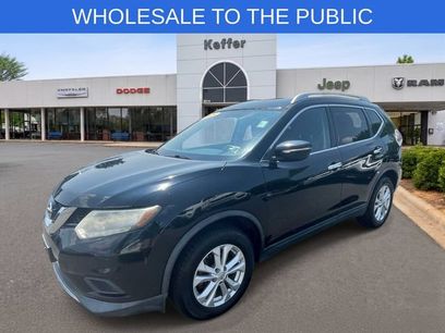 Used 2015 Nissan Rogue SV