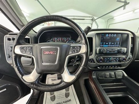Used 2017 GMC Sierra 2500 SLT w/ Driver Alert Package AWD/4WD image 18