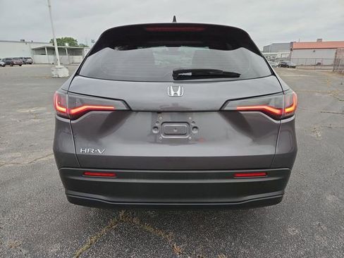 Used 2023 Honda HR-V LX image 7